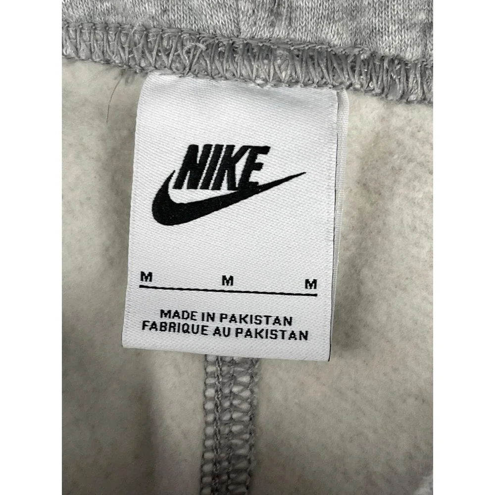 Nike Men's Gray Fleece Jogger Sweatpants Size‎ M Tapered Swoosh Logo